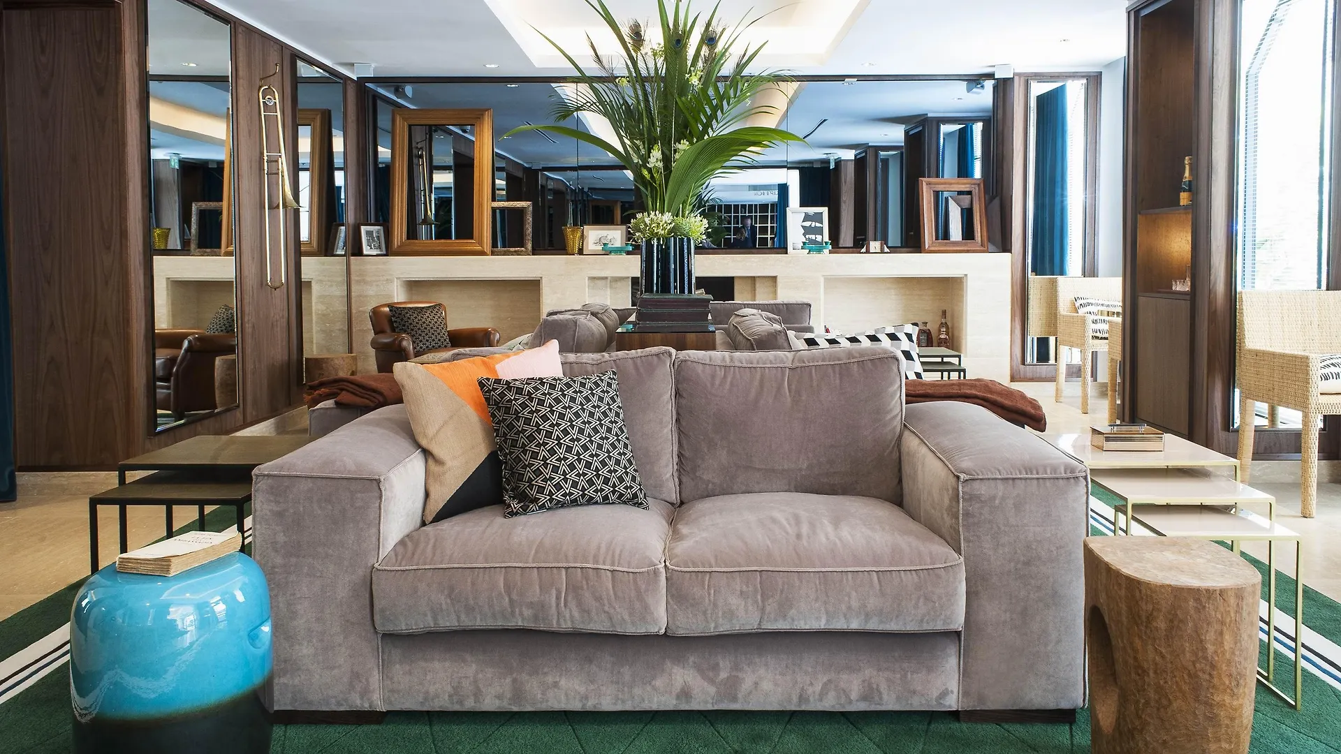 Hotel Eiffel Blomet