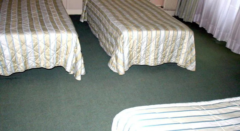 Eiffel Blomet Hotel