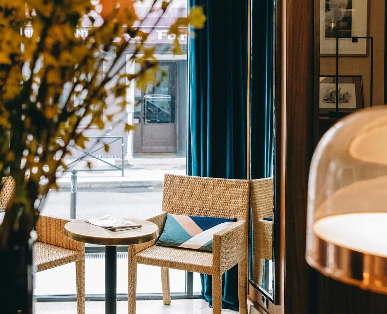 Eiffel Blomet Hotel Paris