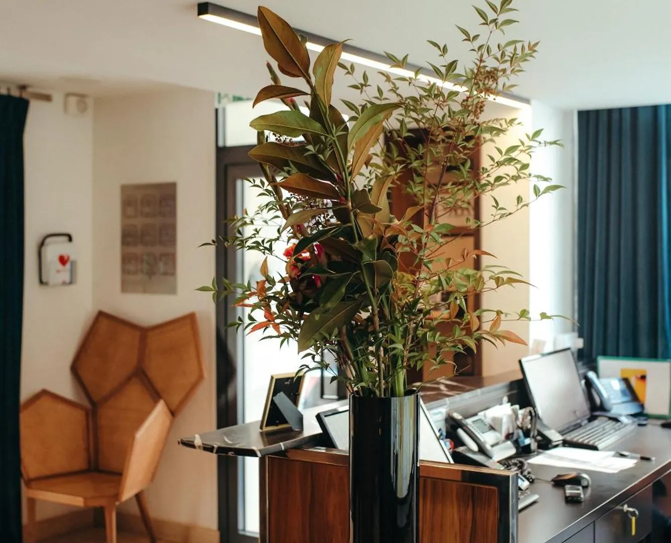 Eiffel Blomet 4* Paris