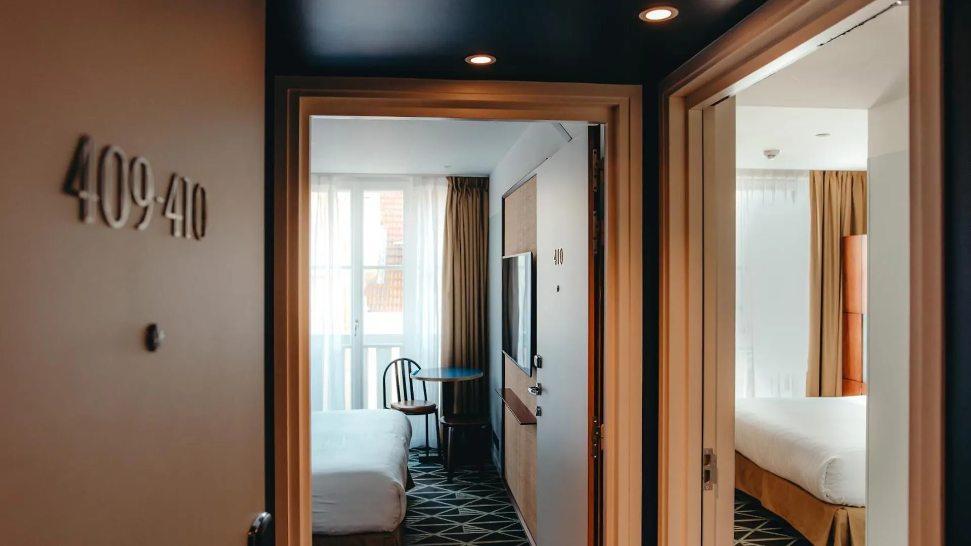 Hotel Eiffel Blomet 4*