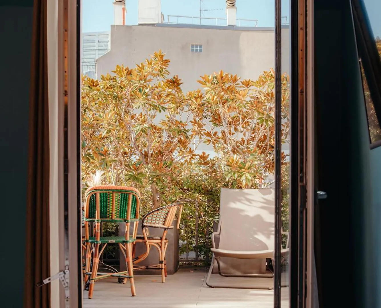 Hotel Eiffel Blomet Paris
